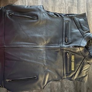 Men’s new Harley Davidson leather vest